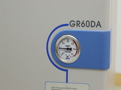 Zealway GR-85SF Dik Tip Otoklav 85Lt